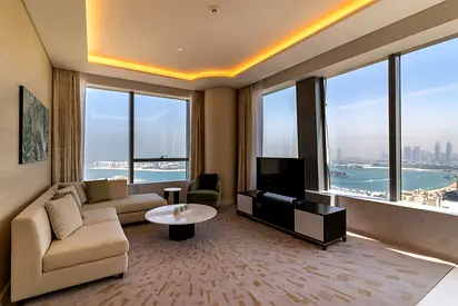 Luxury 1 BR Apartment | The Palm Tower | Dubai