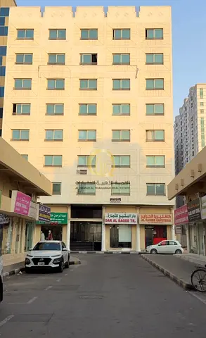 Investment opportunity with an excellent annual return: a building for sale in the Al Majara area, generating an annual income of AED 1,100,000.