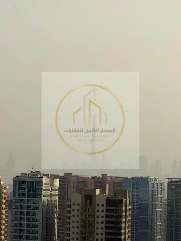 مساحات كبيره | موقع مميز | اطلاله على برج خليفه | تسهيل بالدفعات | بلكونه