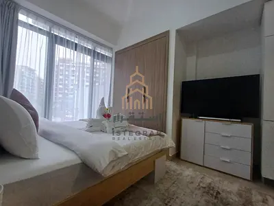 استوديو مفروش بالكامل بتصميم أنيق ومرافق مميزة في الميدان