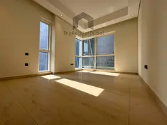 Vacant | Huge Balcony | Prime Downtown | Two Minutes Walk to Dubai Mall
