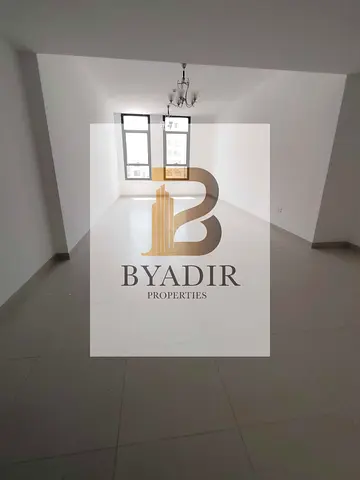 Spacious 3 Bedroom + Store | Parking | Prime Location