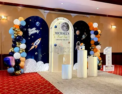 Themed 1st Birthday Photo Backdrop & Props