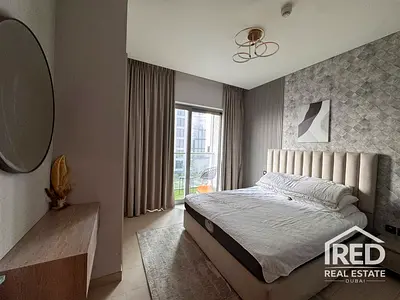 Premium Apartment | Bright & Furnished + Upgraded