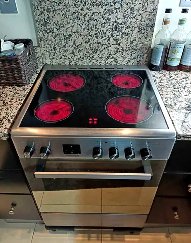 Deawoo 4 Hobs Full Electric Ceramic Cooker Range Size 60cm