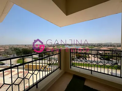 Upgraded 2BHK in RB3 | Partial Sea View | 4 Cheques | Semi-Furnished
