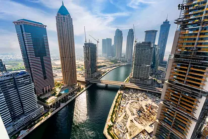 Luxury Penthouse | Jumeirah Living I Canal Views