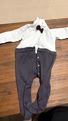 Mamas & Papas baby clothing set, size 9-12