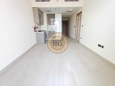 Luxurious and comfortable 1BHK with fully fitted kitchen only 70k with 6chqs ready move