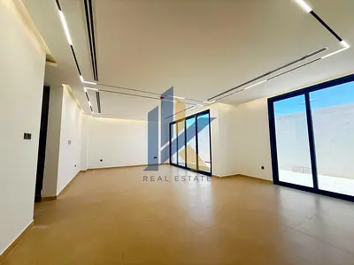 Brand New Villa 5 BHK in Tilal city