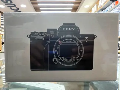 Sony Alpha a7 V (sealed box)