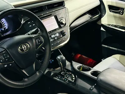 2017 Toyota AVALON — фото 9