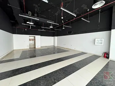 Road Facing Shop | Prime location | Ready to move in