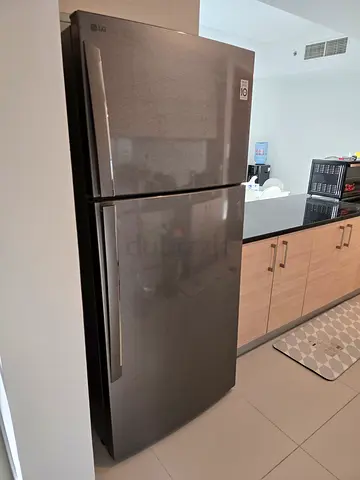 L.G Double Door Fridge Freezer Latest Version With Excellent Condition Same Like New