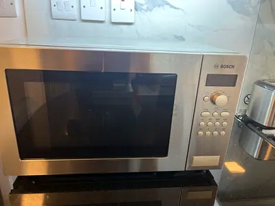 Bosh microwave