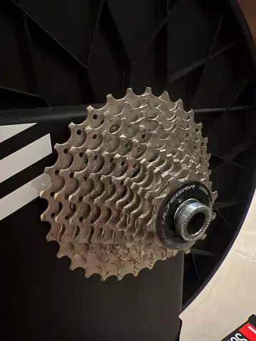 Shimano Ultegra CS-R8000 11-30T Cassette – 11 Speed