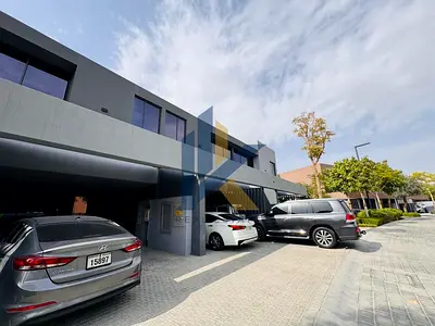 تجربة العيش وسط الغابة: فيلا عصرية للغاية مكونة من 4 غرف نوم في ماسار