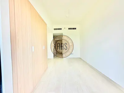 Spacious layout •• very hot offer •• boulevard view •• chiller free