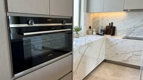 Siemens latest model brand iq500 electric oven built-in 90cm black version integrated