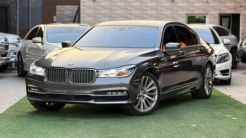 BMW 7-Series 740Li 2017 | GCC Specs | Pristine Condition