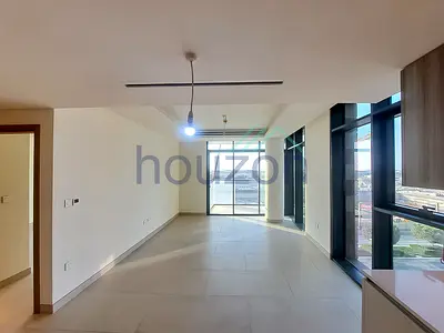Brand New 1BR | Coner Unit | Smart Layout