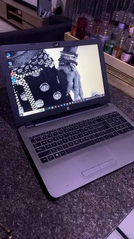 HP 15-inch Laptop 1TB Core i3 8GB RAM