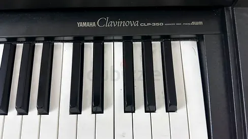 Yamaha Clavinova CLP-350 Digital Piano - Used, Working