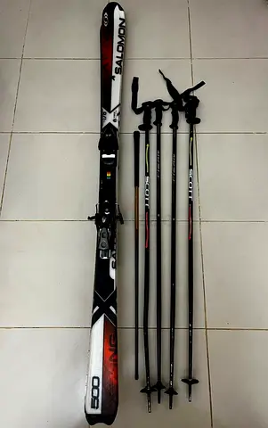 SALOMON X_WING 500  WIDTH 187 CM WITH SKI POLES wirh length adjustable bindings