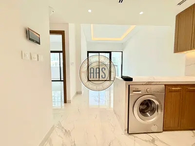 90k with 4 cheques •• Huge size •• Great community •• Brand new •• Ready to move