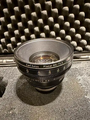 Zeiss CP.2 85mm T1.5 Super Speed Cinema Lens (EF Mount)