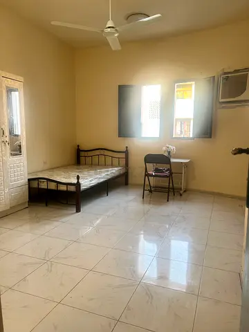 Bedroom for rent ( family)