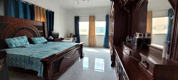 Furnished Master room available for Indian couples , near Abu Hail metro station Dubai ( Only 100 me