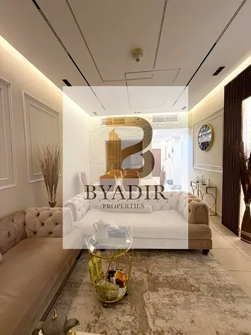 شقة 2 غرف قرب الكورنيش جاهزة للسكن بعجمان 🔑