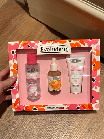 Evoluderm skincare gift set — brand new, sealed