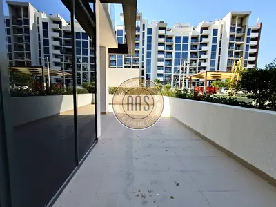 spacious luxurious 3bhk with ac, all 5 star amenities free
