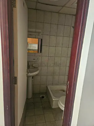 One room available in 1phk.