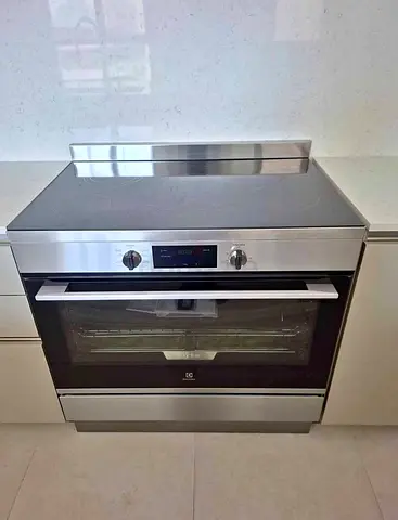 Electrolux New Model Electric Cooker With Air Fryer With Touch Display Top 90x60cm