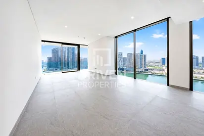 Exclusive | Waterfront Living | High Floor