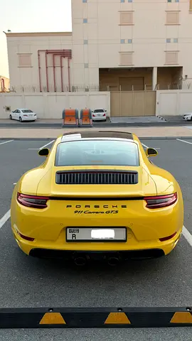 Porsche 911 GTS 2018 / GCC / Super clean