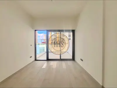 Very nice view •• chiller free •• spacious layout •• very hot offer •• luxurious & lavish studio •• Ready to move