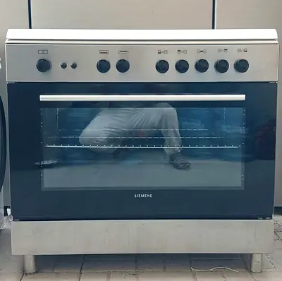 Siemens 90x60cm 5burners gas cooker good condition perfect working