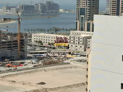 فرصة مميزة للسكن في منطقة المجاز 2، مناسبة للأفراد والأزواج الباحثين عن الراحة والخصوصية في موقع حيوي بالشارقة.