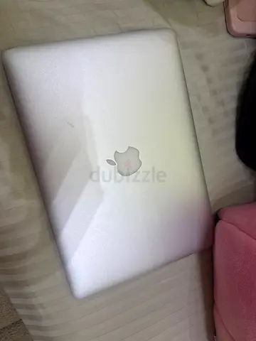 Silver Apple MacBook Air - Lightweight Laptop (Good Condition)