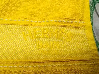 Yellow Hermes Bain Paris bath towel -excellent condition.Use once