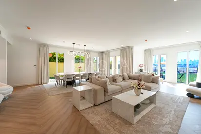 Furnished | 5 Bedrooms | Prime Waterfront Location
