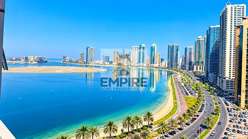 Parcel Seaview balcony, master room, big space, prime location, gym pool1 parking free