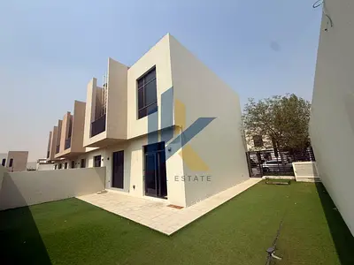تاون هاوس مكون من 3 غرف نوم للإيجار في "نسمة ريزيدنس"، منطقة الطي، الشارقة