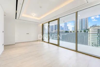 Burj Khalifa View | Mid Floor | Elegant Unit
