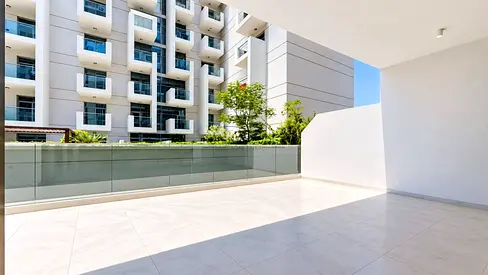 Bigger 2-Bedroom | Near Metro | Laundry