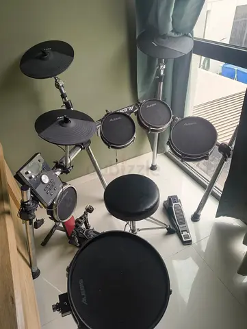 Electric drum set